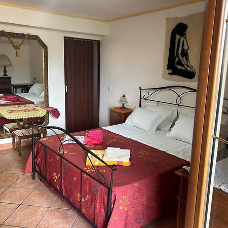 A Pochi Passi Dal Mare Apartment โตรเปอา ภายนอก รูปภาพ