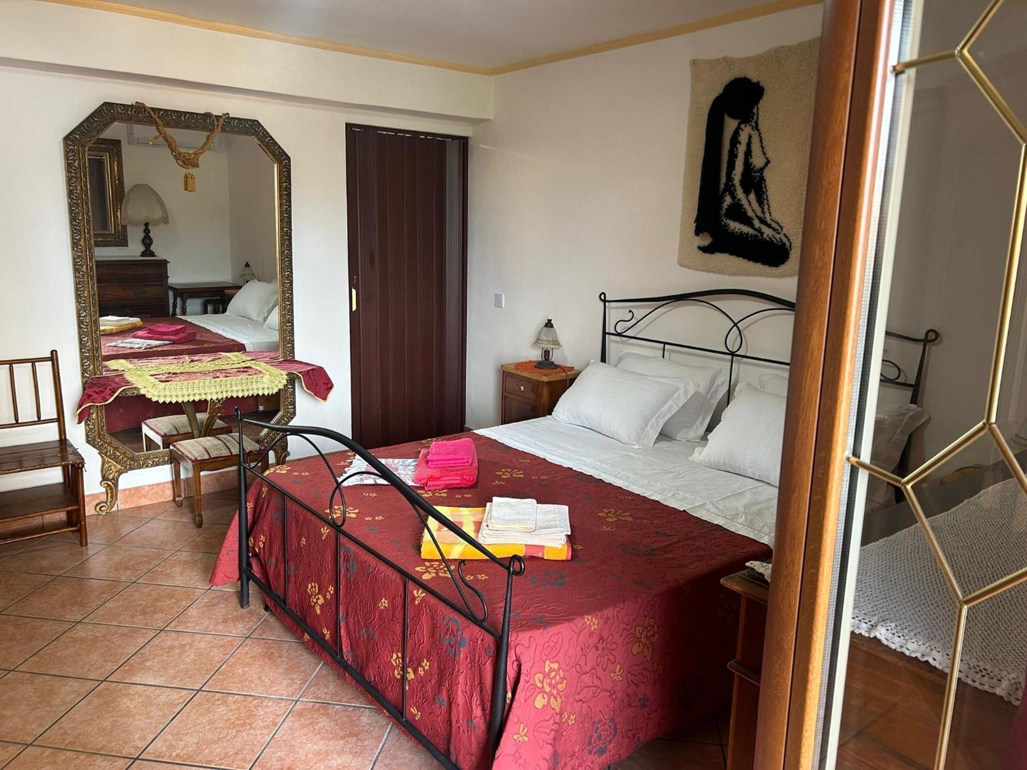 A Pochi Passi Dal Mare Apartment โตรเปอา ภายนอก รูปภาพ